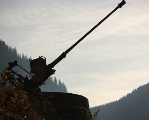 Anti-aircraft cannon at Crestawald Fortress in Grisons.