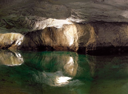Underground lake in Saint Leonard.